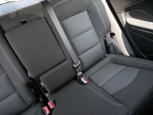 Used 2024 GMC Terrain SLE w/ Driver Convenience Package AWD/4WD image 14
