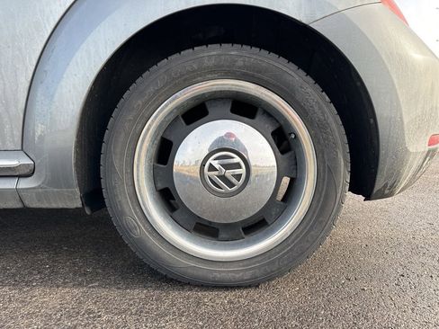 Used 2012 Volkswagen Beetle 2.5 image 6