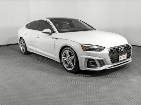 Used 2021 Audi A5 2.0T Premium image 11