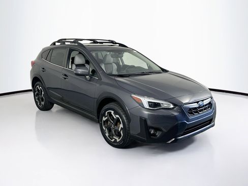 Used 2023 Subaru Crosstrek 2.5i Limited w/ Moonroof Package image 3