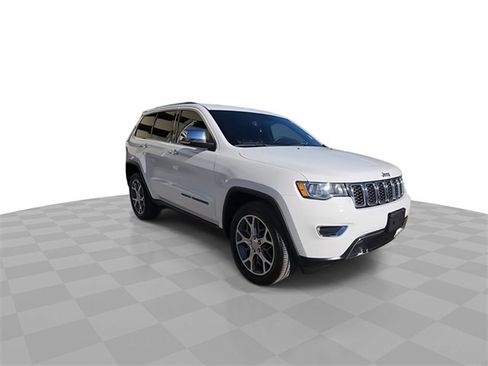 Used 2021 Jeep Grand Cherokee Limited image 2
