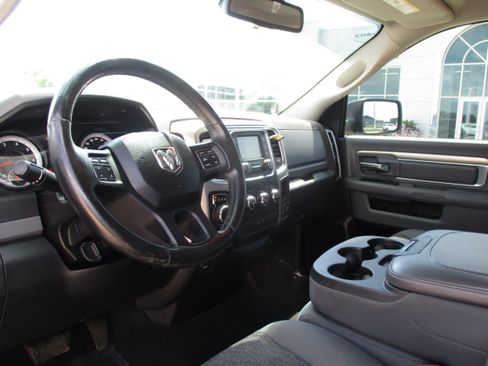 Used 2015 RAM 1500 Big Horn AWD/4WD image 14