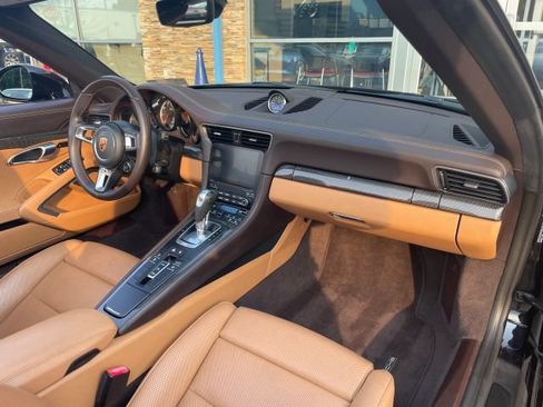 Used 2018 Porsche 911 Turbo AWD/4WD image 39