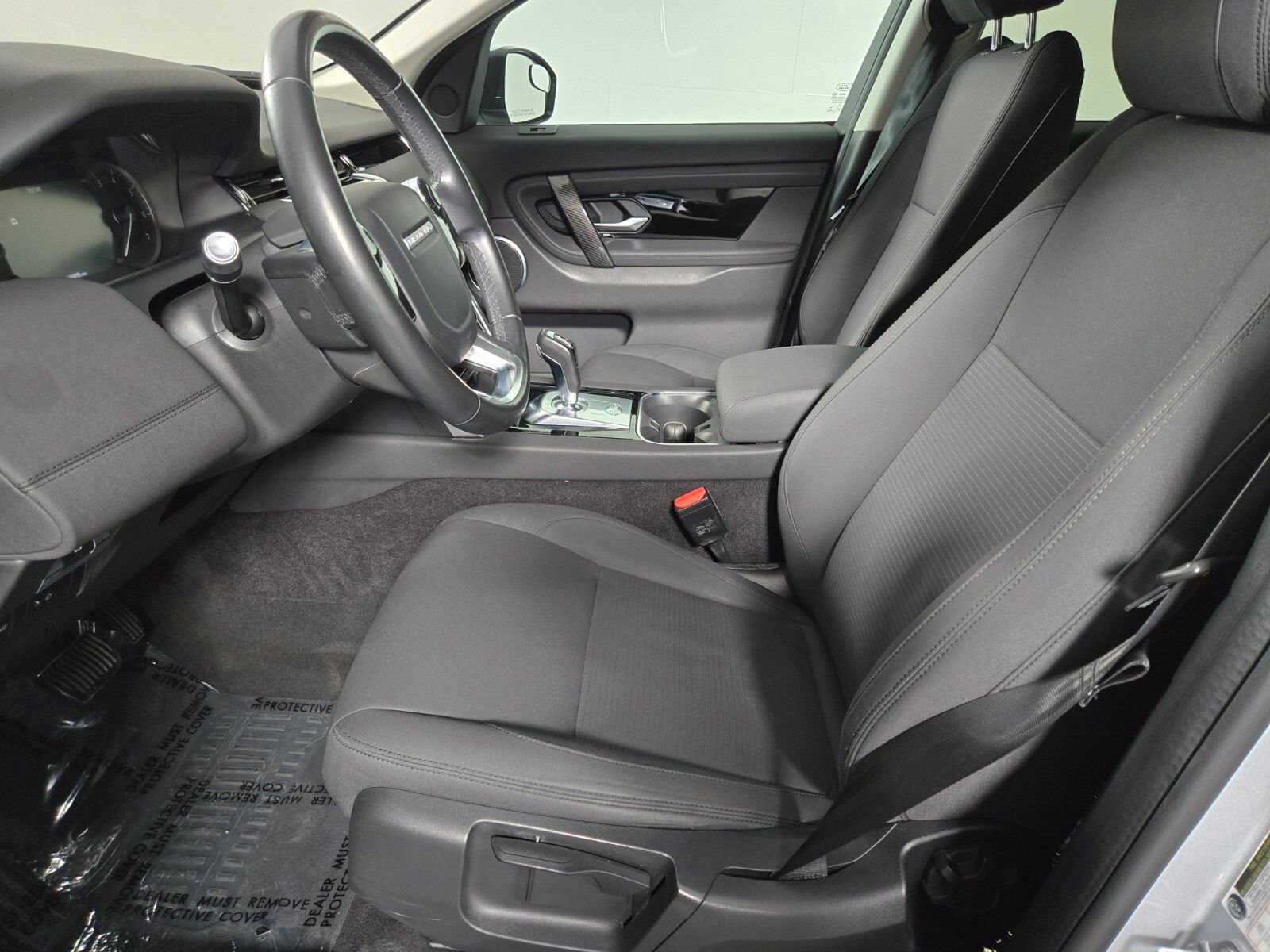 Used 2020 Land Rover Discovery Sport AWD/4WD image 11