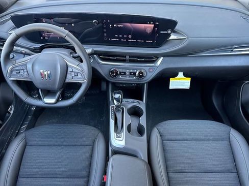 New 2026 Buick Envista Preferred image 14