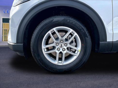 New 2026 Ford Explorer Active image 12