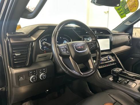 Used 2023 GMC Sierra 1500 AT4 AWD/4WD image 12