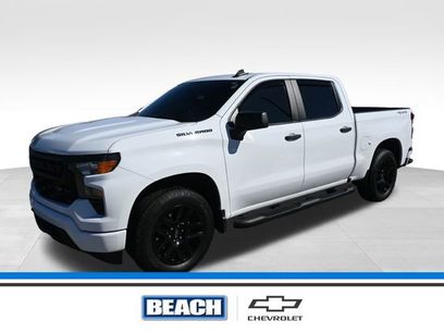 Used 2023 Chevrolet Silverado 1500 Custom w/ LPO, Dark Essentials Package
