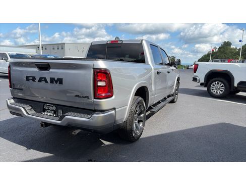 Used 2025 RAM 1500 Big Horn AWD/4WD image 5