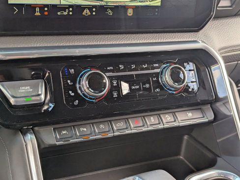 Used 2024 GMC Sierra 1500 Denali image 29