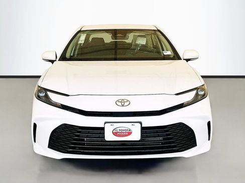 New 2026 Toyota Camry LE w/ Convenience Package FWD image 2