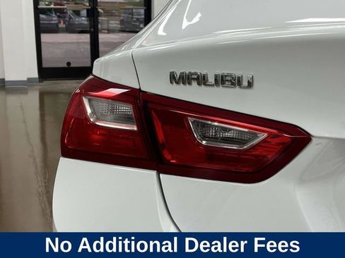 Used 2024 Chevrolet Malibu LT FWD image 12