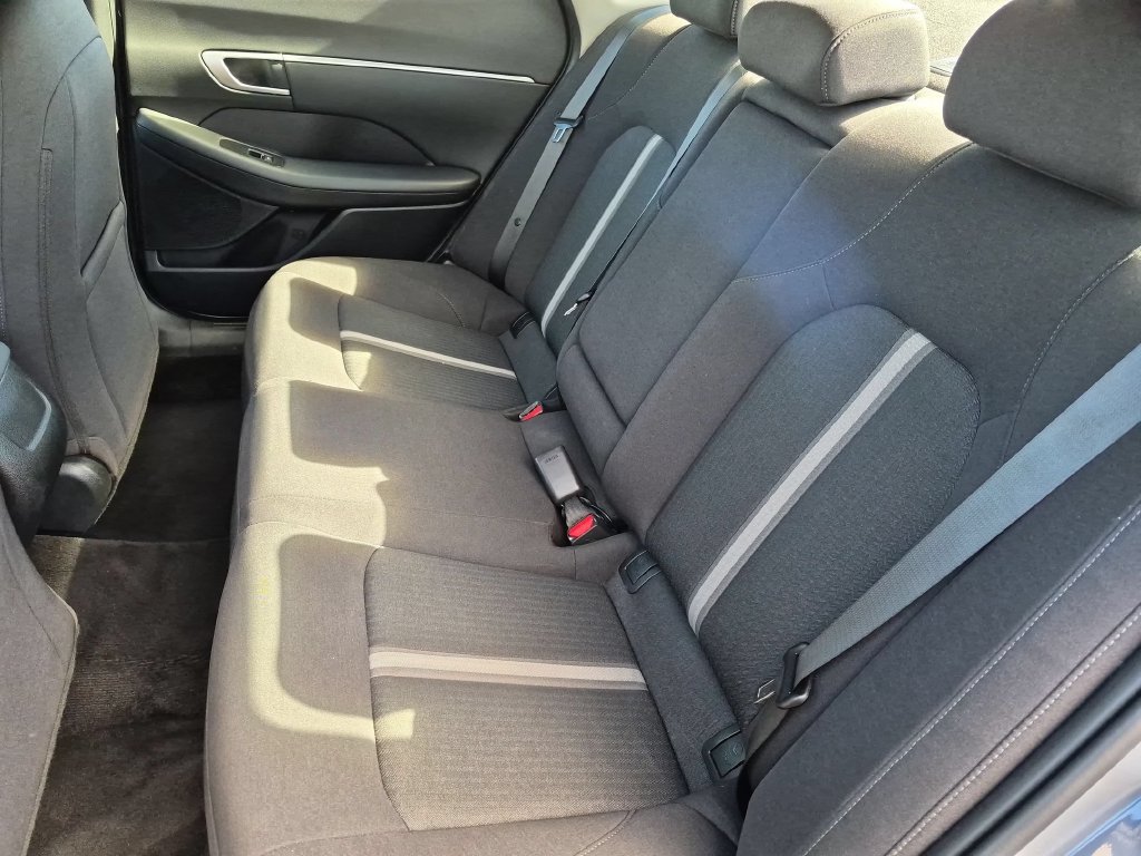 Used 2025 Hyundai Sonata SEL FWD image 28