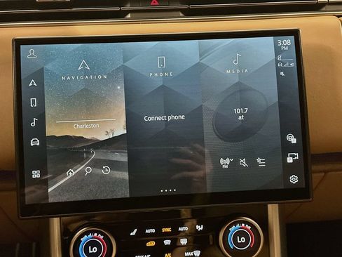 Used 2023 Land Rover Range Rover Long Wheelbase Autobiography AWD/4WD image 16