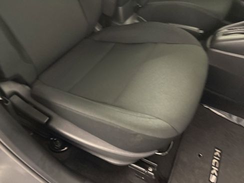 Used 2025 Nissan Kicks Play S image 26