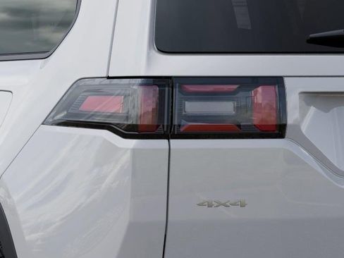 New 2026 Jeep Cherokee Limited image 9