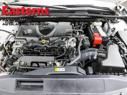 Used 2024 Toyota Camry SE w/ Cold Weather Package image 7