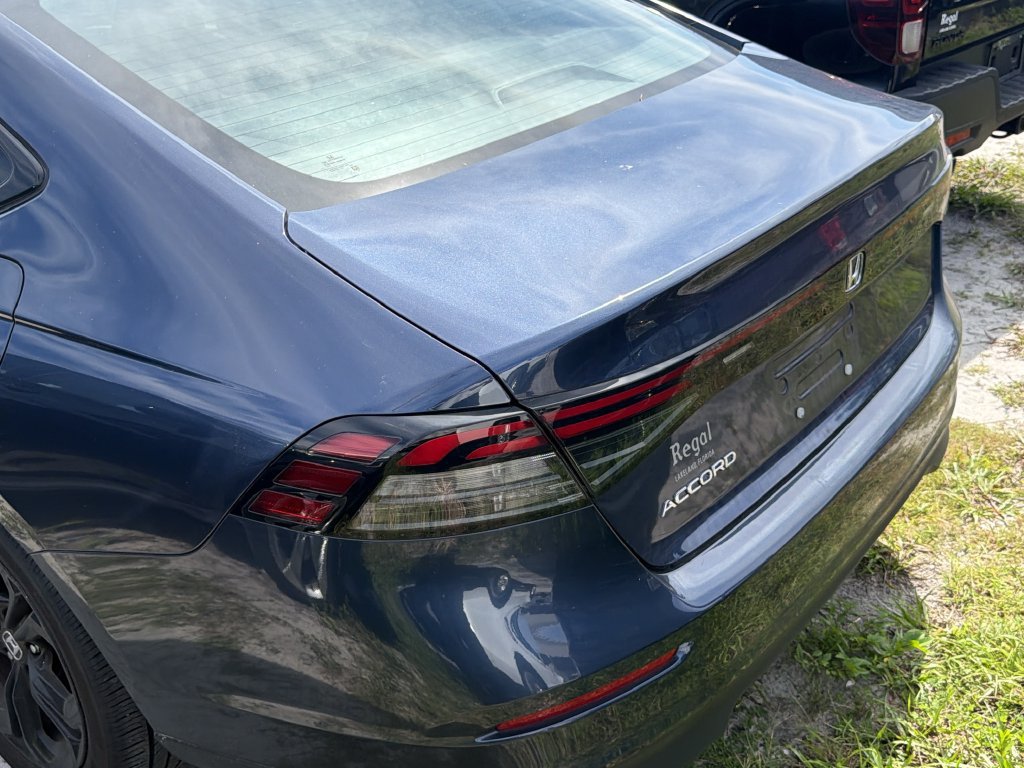 Used 2025 Honda Accord SE image 10