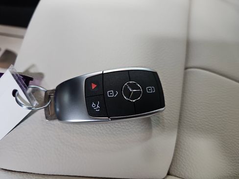 New 2026 Mercedes-Benz GLA 250 4MATIC image 37