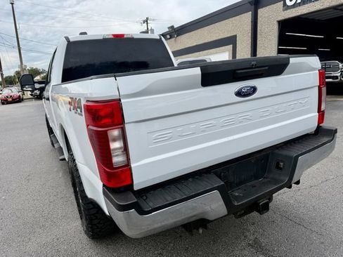 Used 2020 Ford F250 XLT w/ FX4 Off-Road Package AWD/4WD image 12