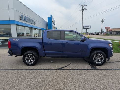 Used 2016 Chevrolet Colorado Z71 AWD/4WD image 2