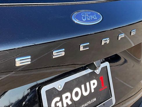 Used 2025 Ford Escape ST-Line Select image 30