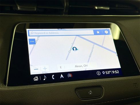 Used 2020 Cadillac XT4 Premium Luxury w/ Cold Weather Package image 13