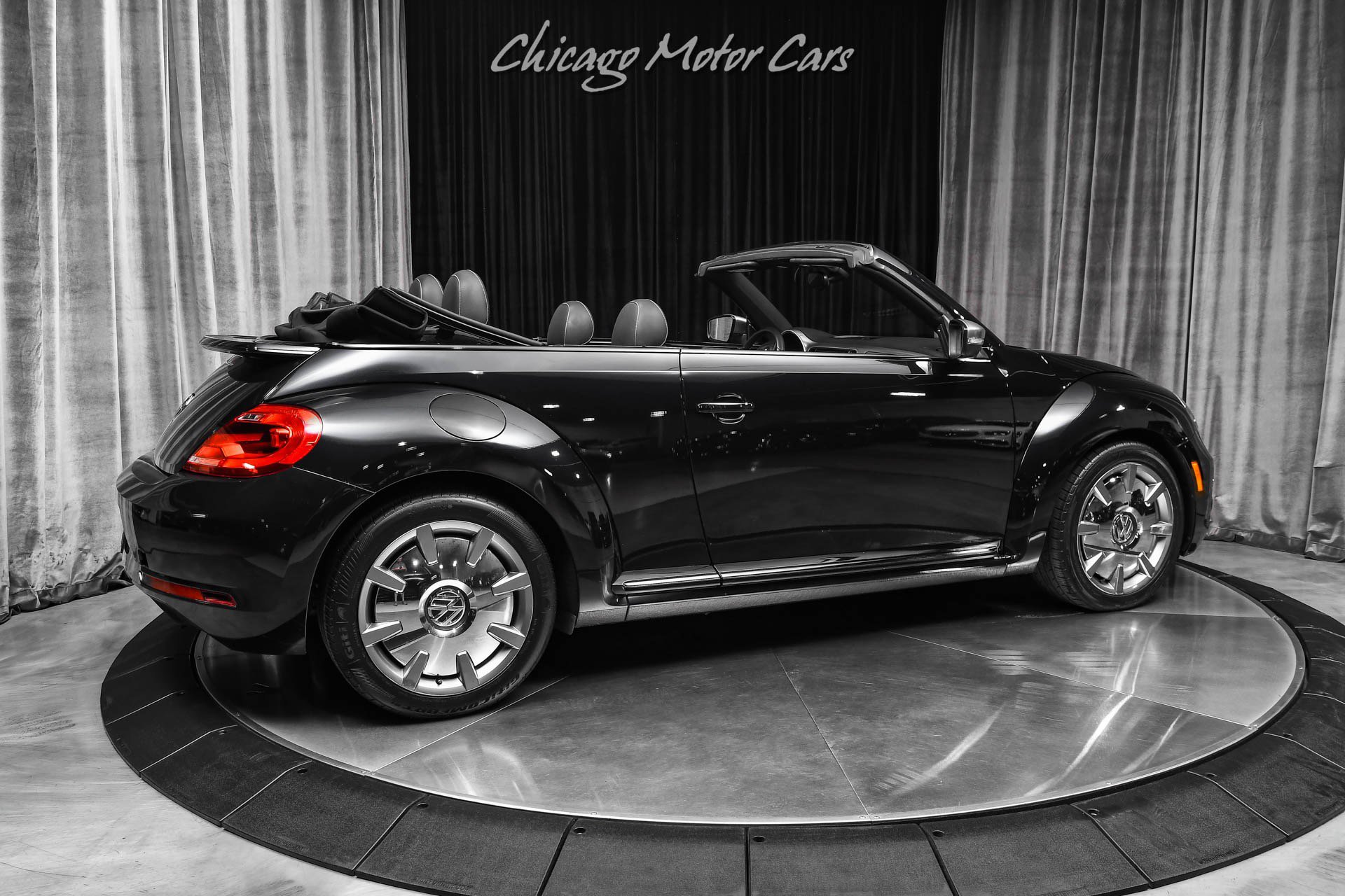 Used 2014 Volkswagen Beetle TDI FWD image 5
