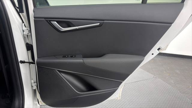 Used 2023 Kia Niro Wind w/ Wind Preserve Package FWD image 21