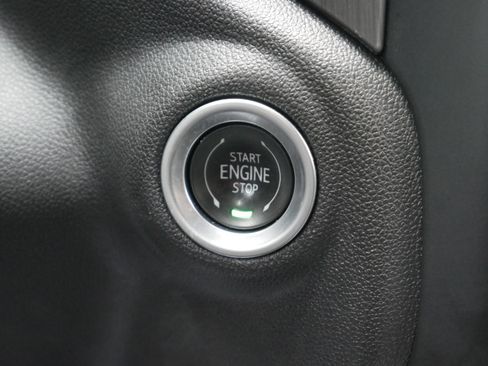 Used 2021 GMC Sierra 1500 Denali w/ Denali Ultimate Package AWD/4WD image 10