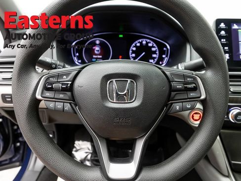 Used 2019 Honda Accord EX image 10