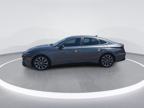 Used 2023 Hyundai Sonata Limited w/ Preferred Accessory Package FWD image 5