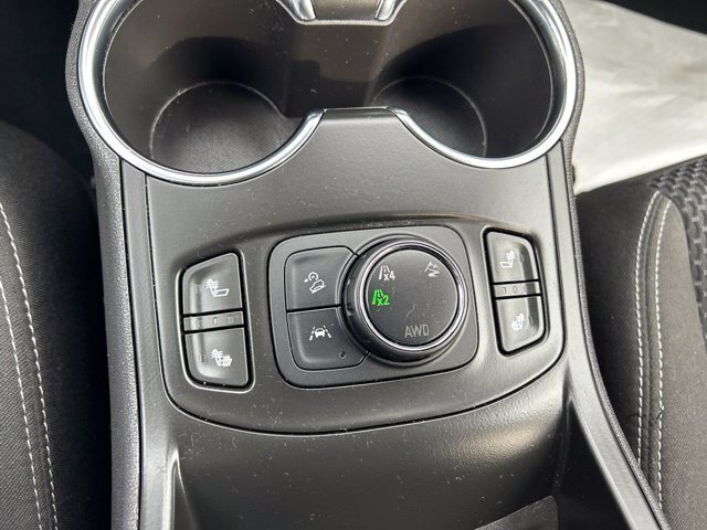 Used 2024 GMC Terrain SLE w/ Driver Convenience Package AWD/4WD image 16