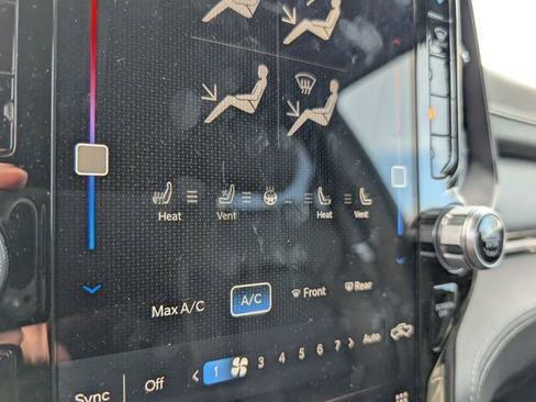 Used 2023 RAM 1500 Limited image 4