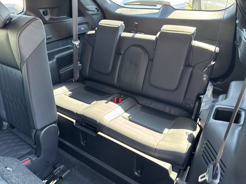 New 2026 Mitsubishi Outlander SEL FWD image 27