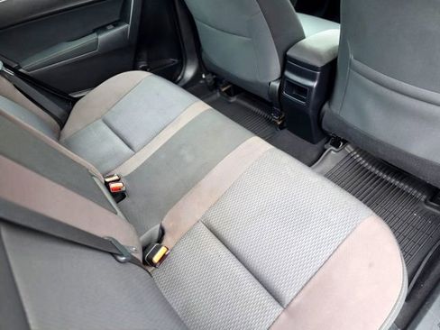 Used 2019 Toyota Corolla LE image 31