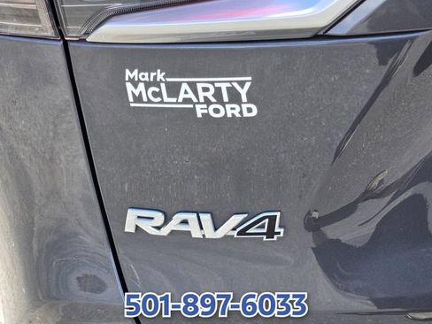 Used 2020 Toyota RAV4 Limited AWD/4WD image 16
