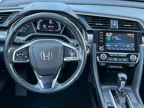 Used 2019 Honda Civic EX image 18