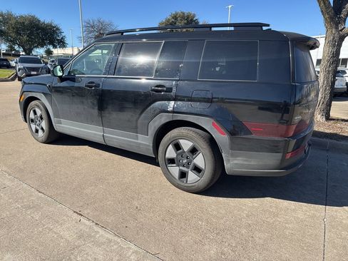 Used 2025 Hyundai Santa Fe SEL image 4