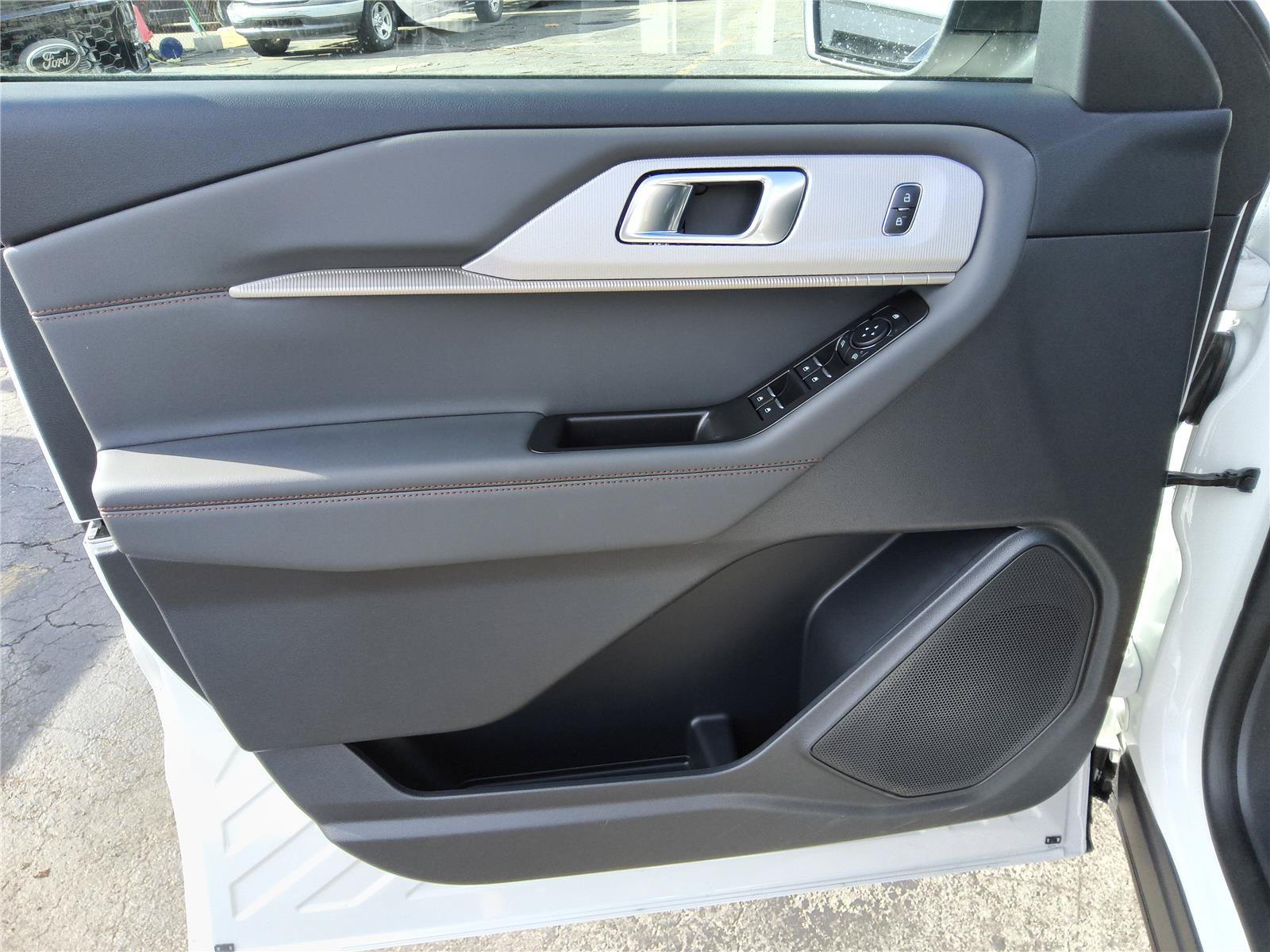 New 2026 Ford Explorer Active w/ Active Comfort Package RWD image 12