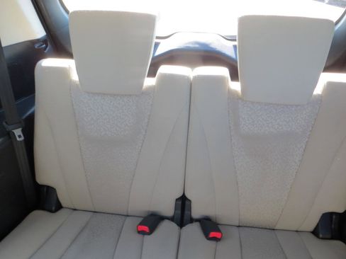 Used 2012 MAZDA MAZDA5 Sport FWD image 11