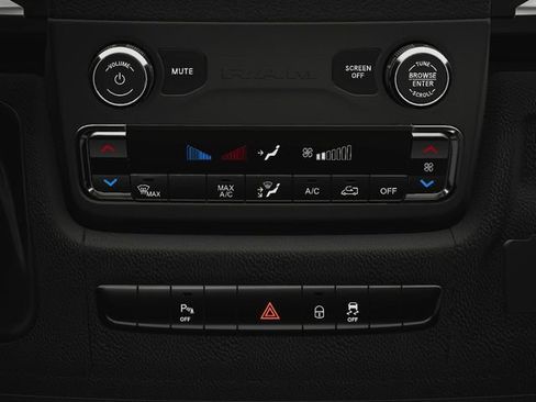 New 2024 RAM ProMaster 2500 w/ Quick Order Package 22G SLT image 25