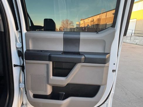 Used 2022 Ford F250 XL w/ STX Appearance Package image 11