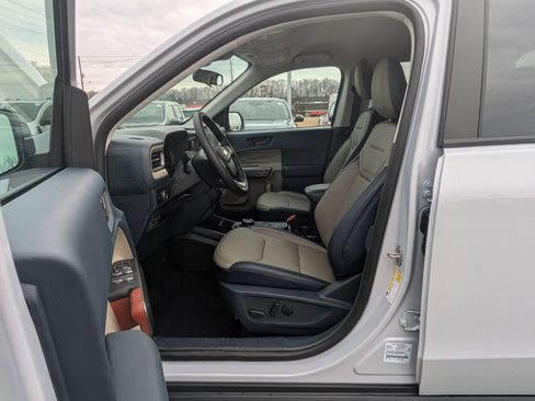 New 2026 Ford Maverick Lariat w/ 4K Tow Package image 15