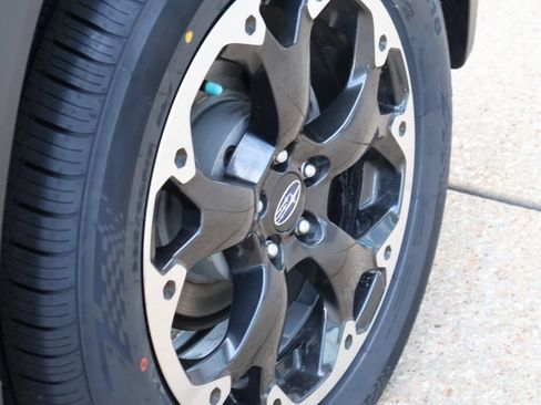 Used 2021 Subaru Crosstrek 2.0i Premium image 39