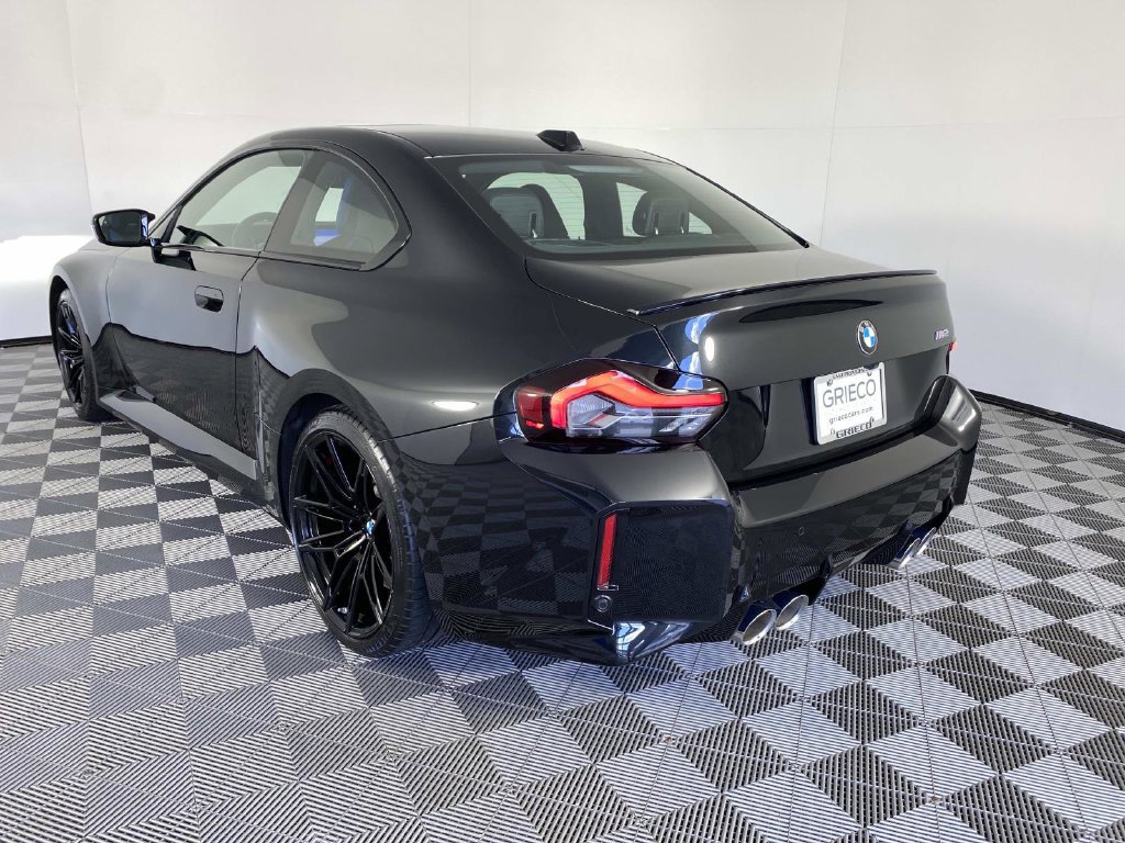 Used 2024 BMW M2 RWD image 8