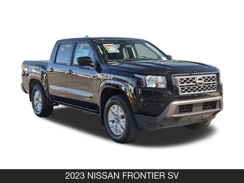 Used 2023 Nissan Frontier SV w/ Technology Package RWD image 2