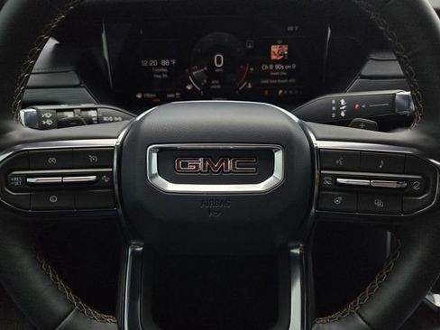Used 2025 GMC Acadia AT4 AWD/4WD image 27