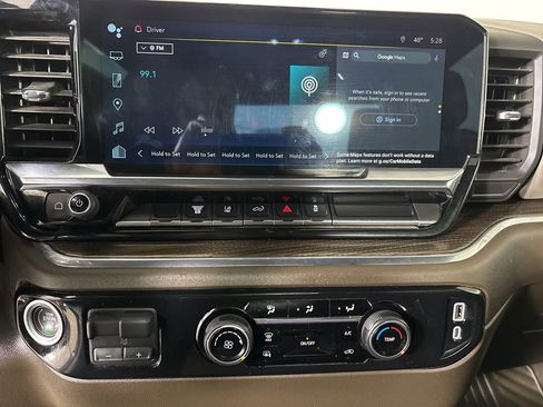 Used 2024 Chevrolet Silverado 3500 LT image 14