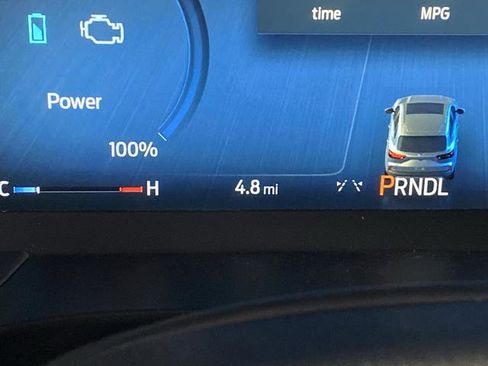 New 2026 Ford Escape SE w/ PHEV Premium Package FWD image 6